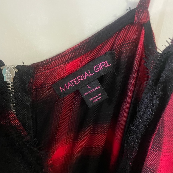 Red and black plaid maxi dress with black lace detail size L - Picture 4 of 5